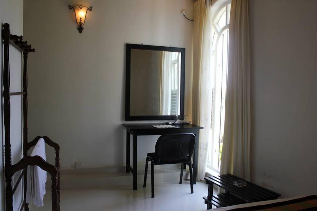 Fort De 19 Villa - Galle Fort الغرفة الصورة